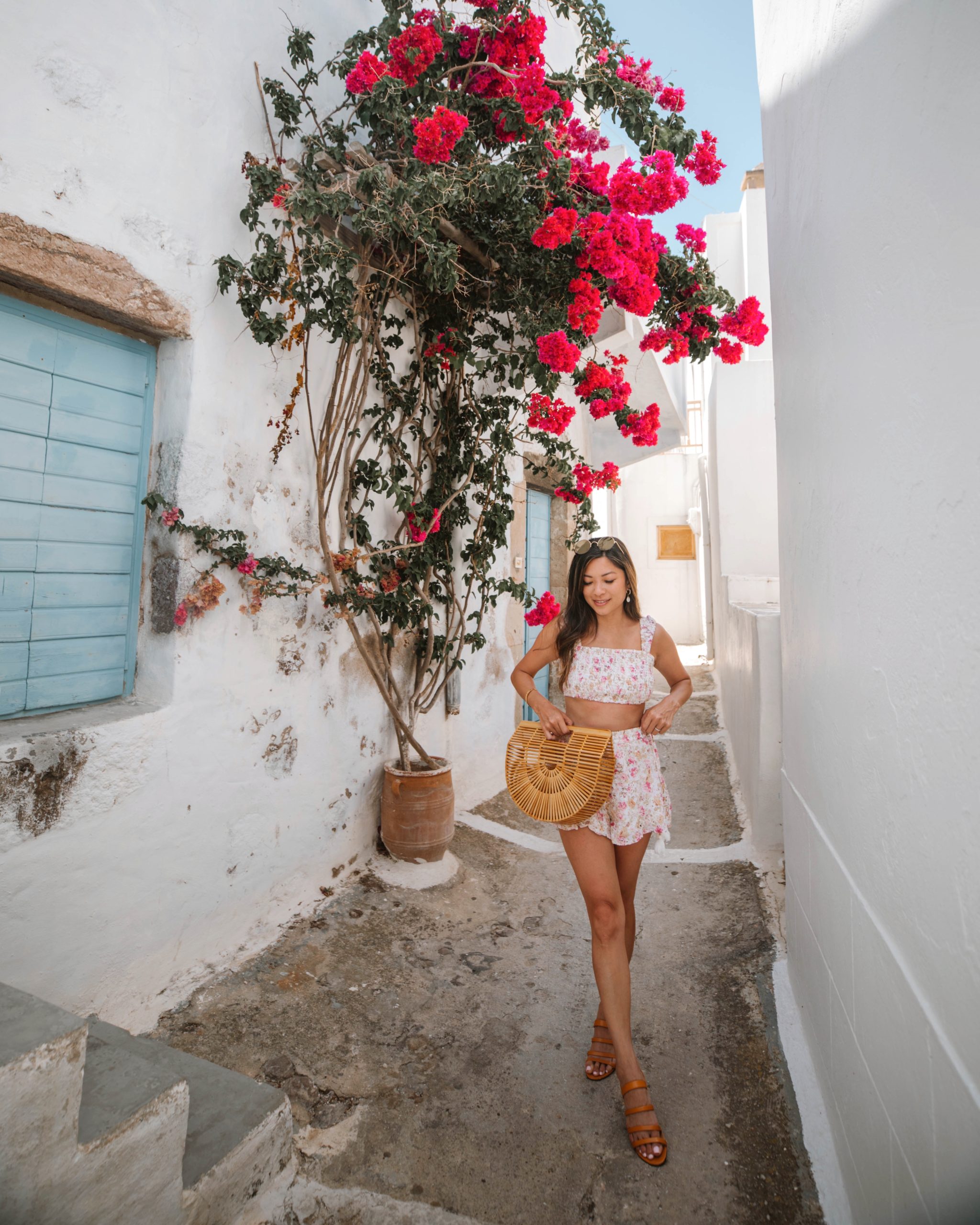 MILOS, GREECE TRAVEL GUIDE: 5 DAY ITINERARY - Tour de Lust